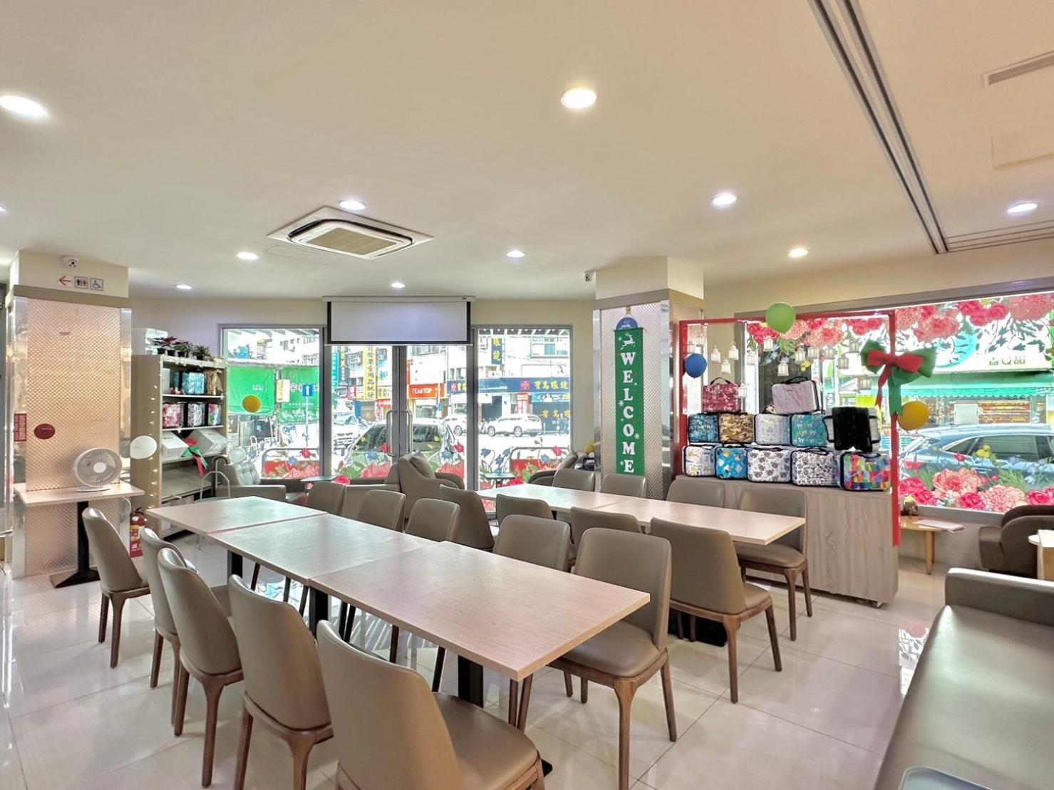 Mei Hotel Taichung Eksteriør billede
