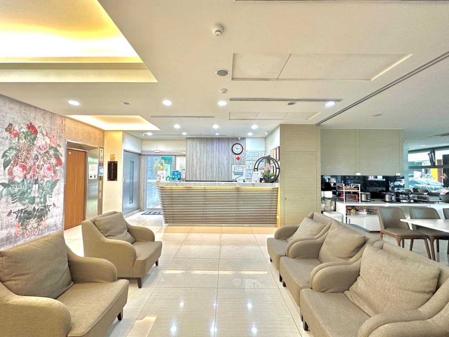 Mei Hotel Taichung Eksteriør billede