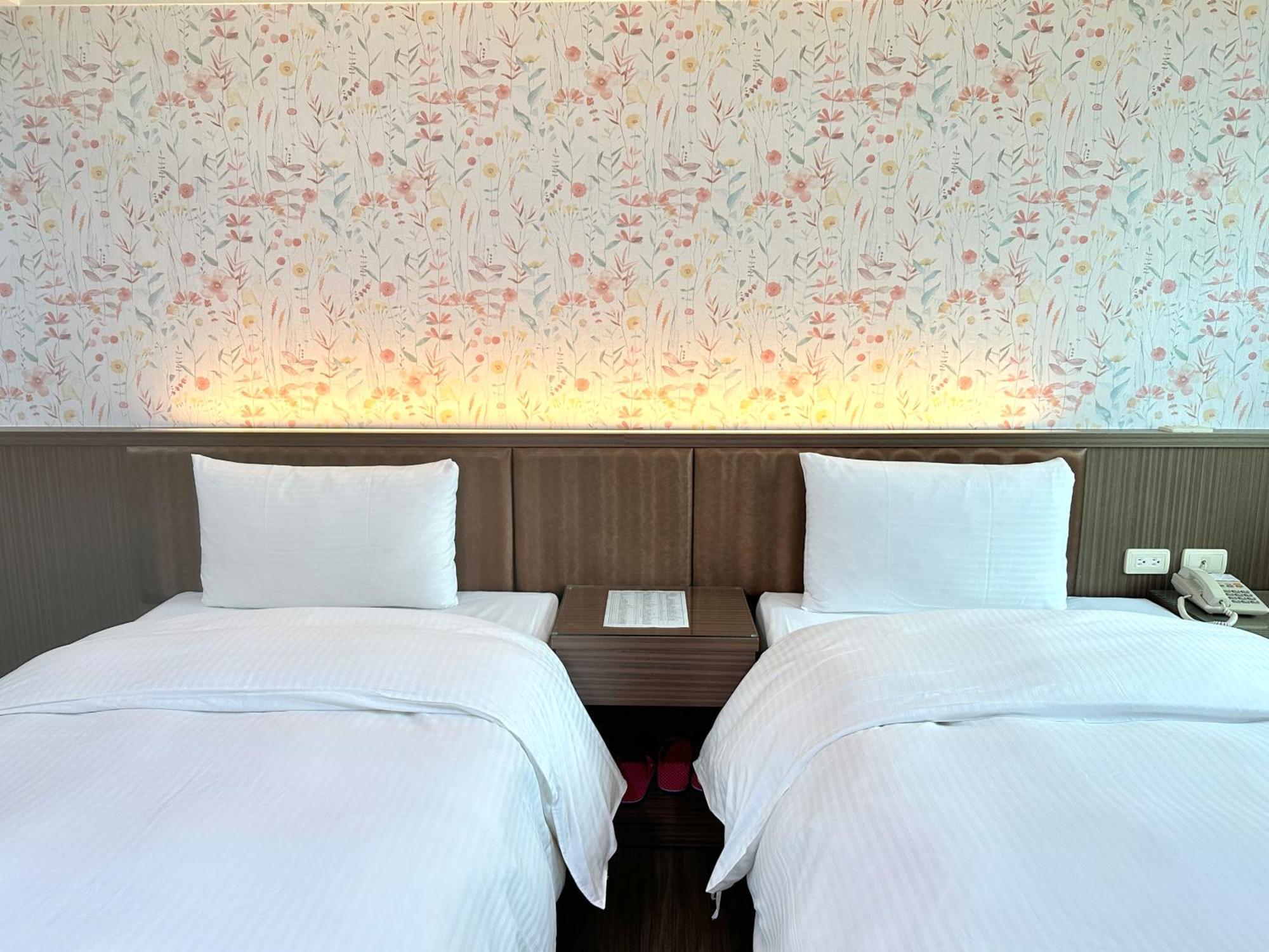 Mei Hotel Taichung Eksteriør billede