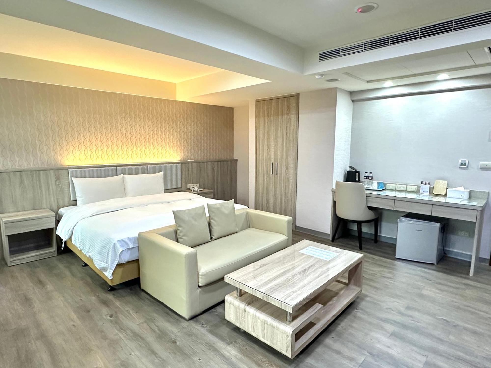 Mei Hotel Taichung Eksteriør billede