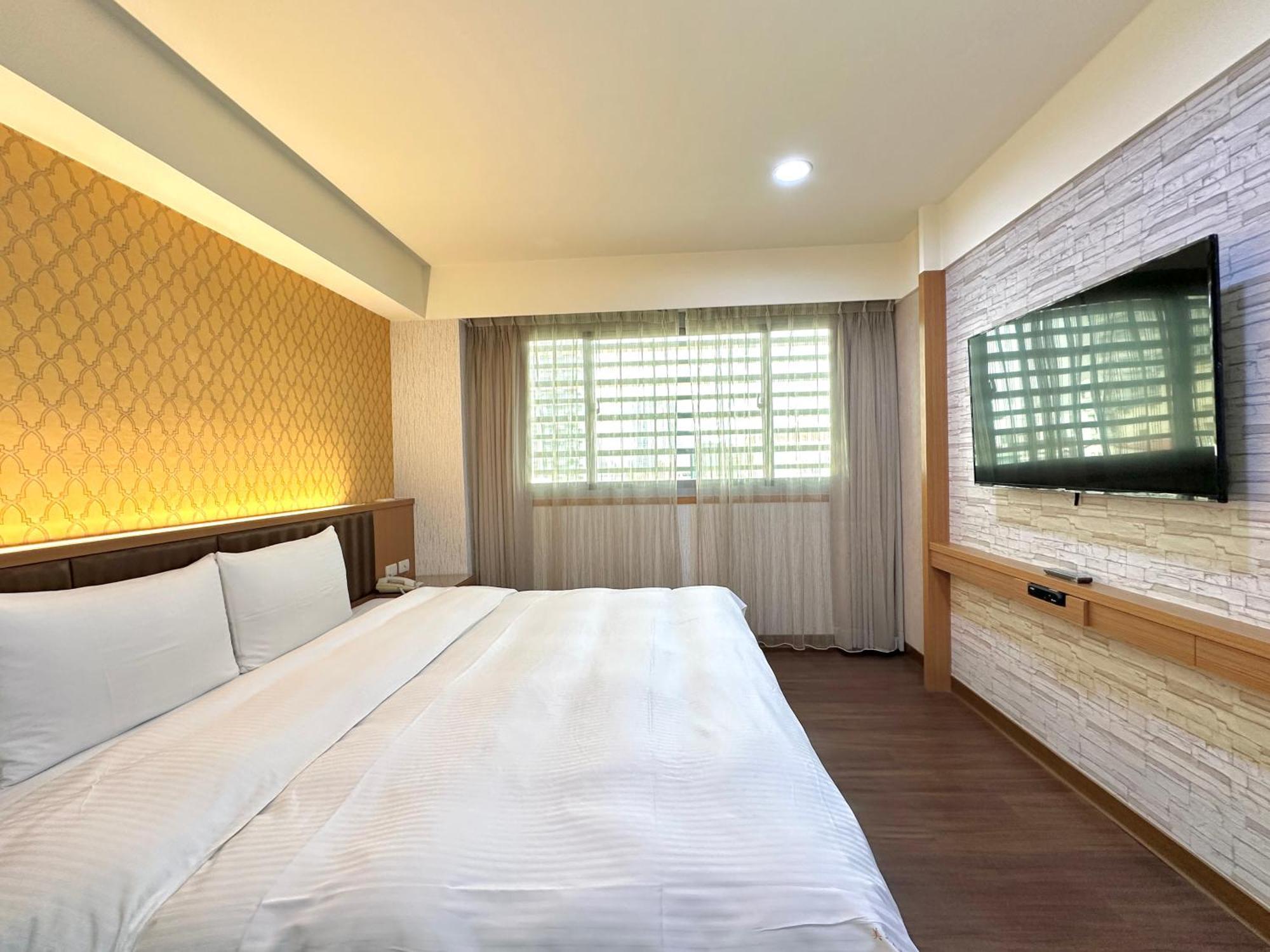 Mei Hotel Taichung Eksteriør billede
