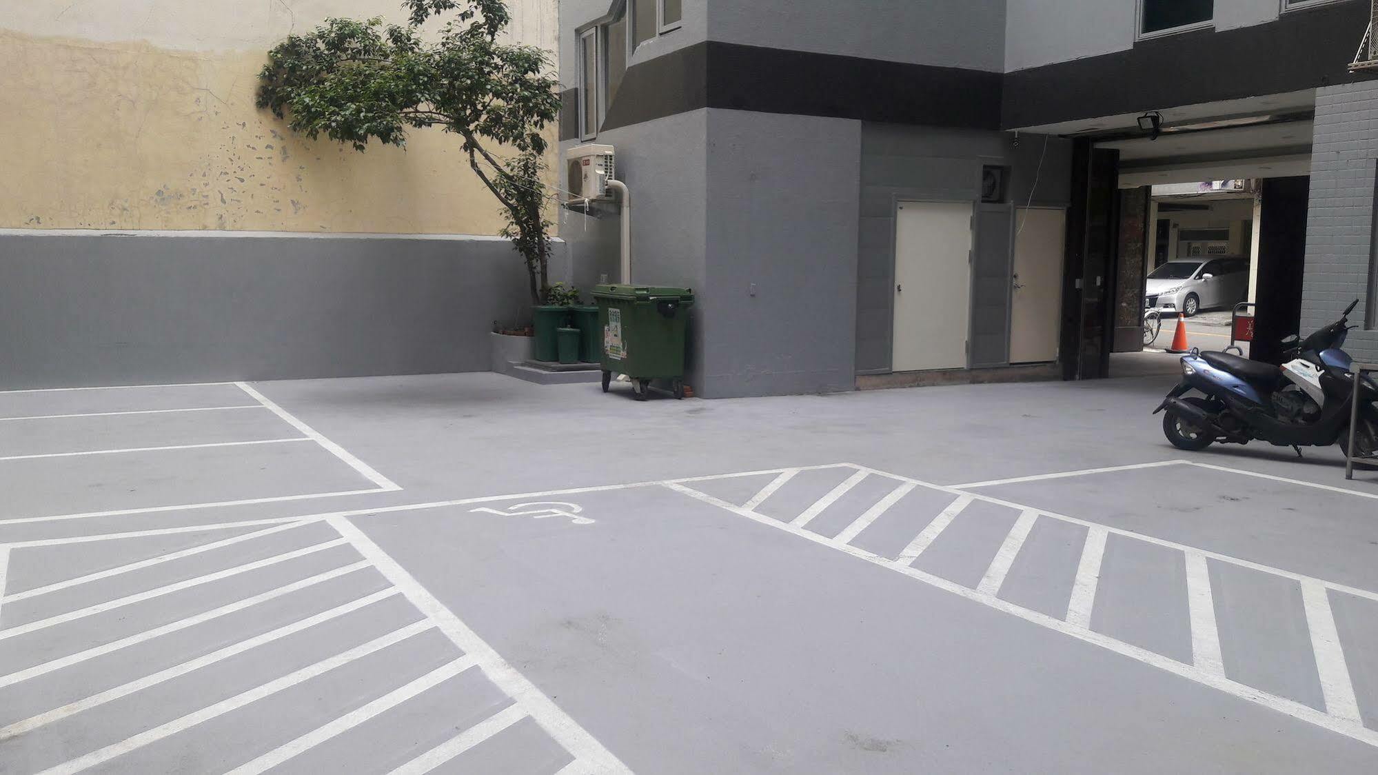 Mei Hotel Taichung Eksteriør billede